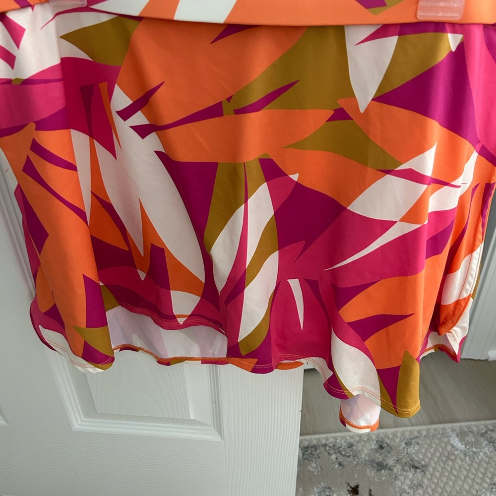 Kona Sol Pink and Orange Geometric Skirt